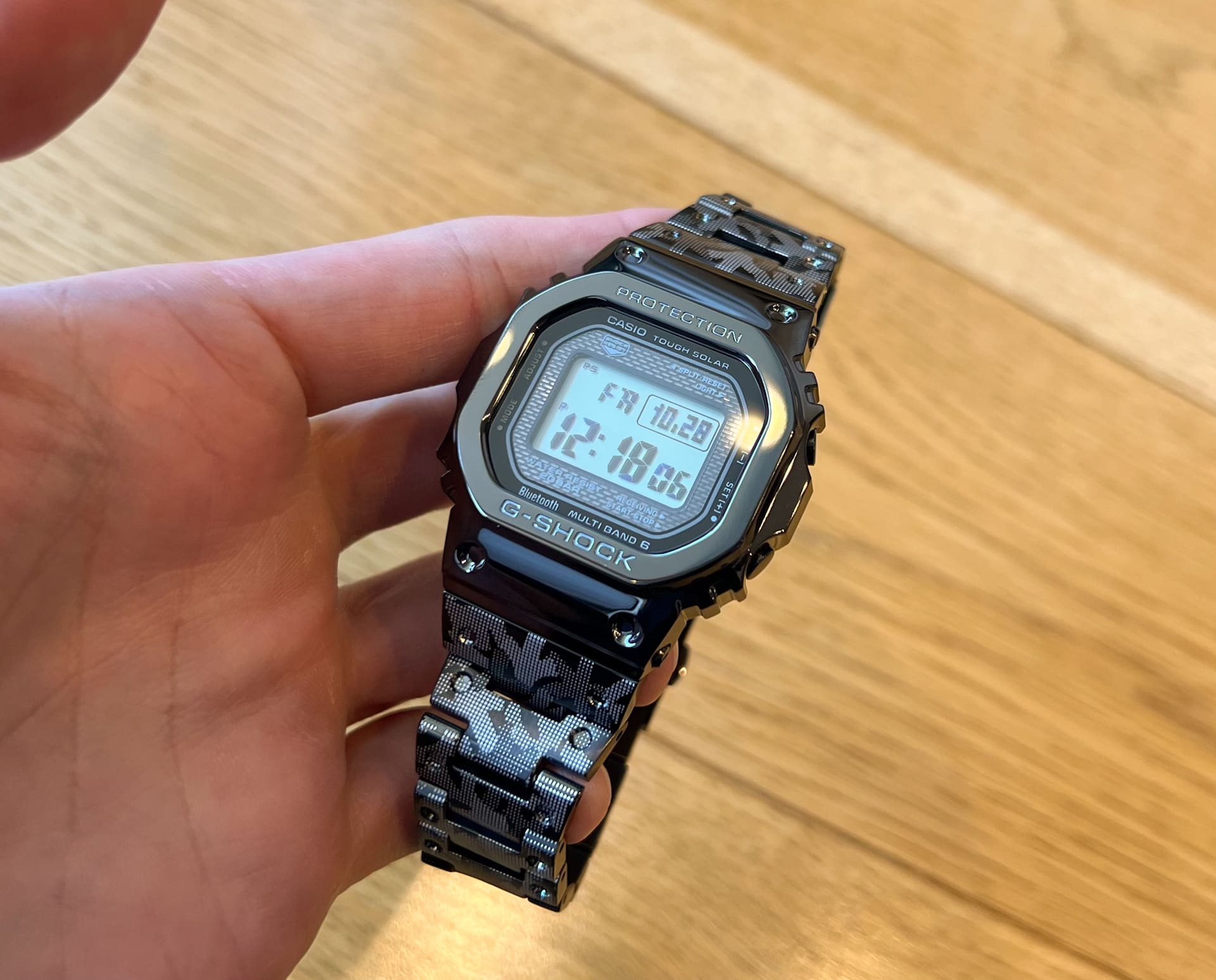 G-SHOCK GMW-B5000EH-1JR 40周年記念 国内正規品 エリック・ヘイズ G