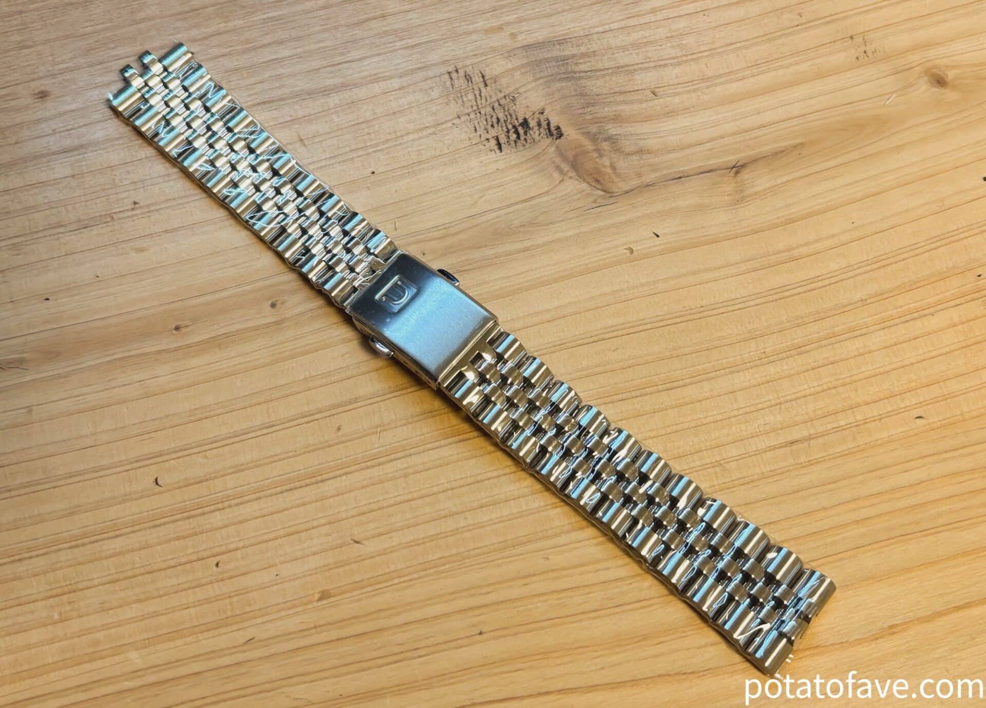 Sinn356フリーガー向けに購入したUncle strapステンレスブレスレット
